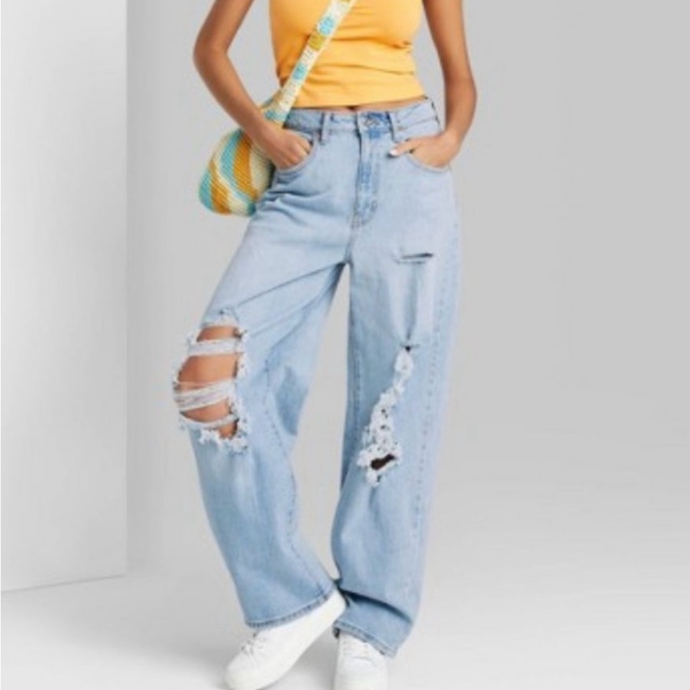 wild fable high rise wide leg distressed jeans. Size 00/24R.